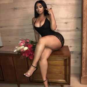J’ai besoin de sensations fortes Zina - rencontre-Milf-La Rochelle